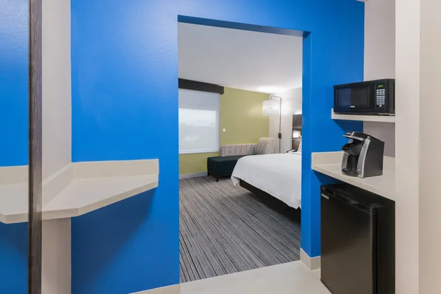 جناح بسريرين كوين مع أريكة، Holiday Inn Express & Suites Sugar Land SE - Missouri City 4/5