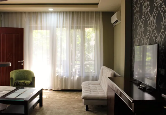 غرفة كلاسيكية عائلية، Borjomi Palace Hotel and Spa 5/7