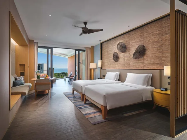غرفة سوبيريور بإطلالة على البحر، Crowne Plaza Sanya Haitang Bay Resort 3/6