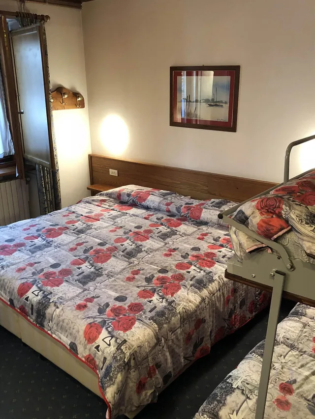 غرفة قياسية رباعية بشرفة، Majoni Hotel 2/6
