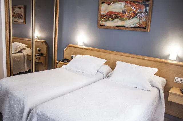 غرفة قياسية بسرير مزدوج، Nest Style Santiago 6/10