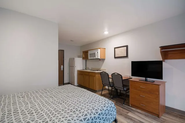 جناح بسرير كوين لذوي الإعاقة، WoodSpring Suites Augusta Fort Eisenhower 3/6