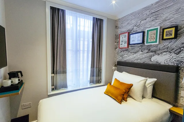 Semi Room, Semi Double Bed, Small، Oliver Plaza Hotel 1/1