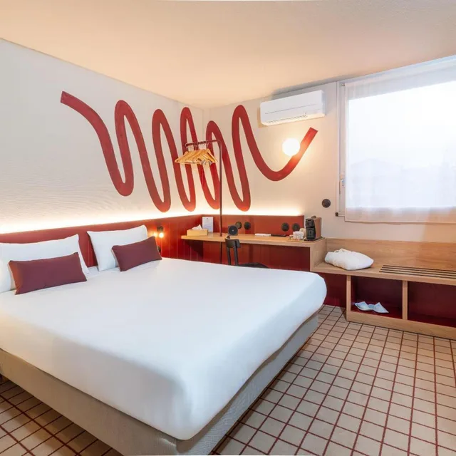 غرفة بسرير كوين لذوي الإعاقة، Best Western Hotel du Phare 2/3