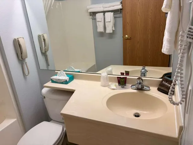 غرفة بسرير كينج، Fairbridge Inn & Suites Miles City 6/7