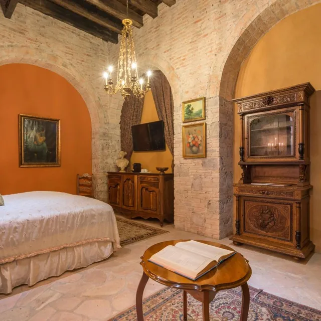 جناح سوبيريور، Museo Palacio de San Agustin 7/9