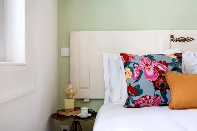Junior, Single Bed, Interior View, LeL Madalena GuestHouse 8/10