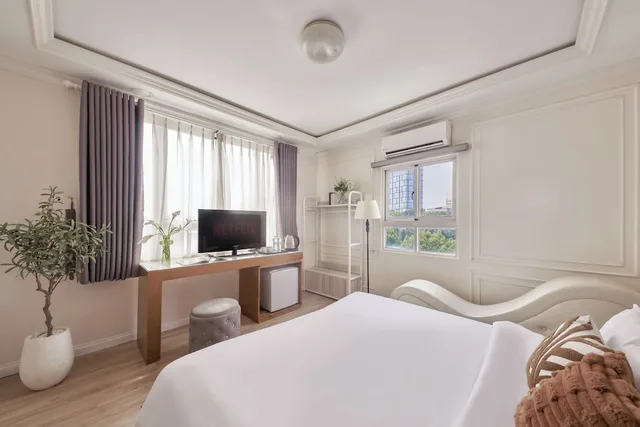 غرفة سوبيريور بسرير كوين، Quy Hung Hotel 3/10