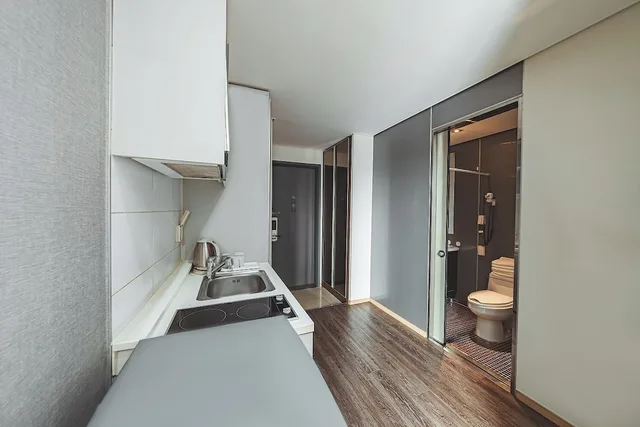 غرفة ديلوكس ثلاثية بسرير مزدوج وسريرين منفصلين، Brown Suites Sinchon Central 5/5