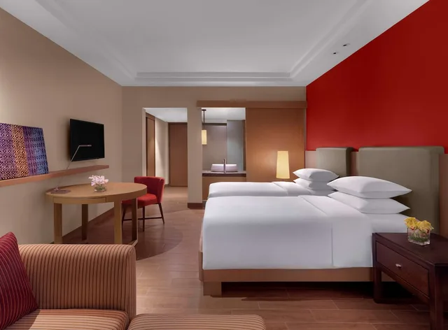 غرفة قياسية بسريرين منفصلين، Hyatt Regency Kuantan Resort 1/5