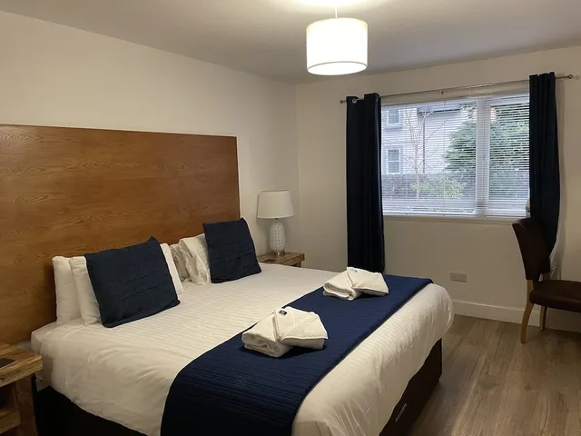 Courtyard, Suite, Queen Bed، The Claymore Guest House 1/3