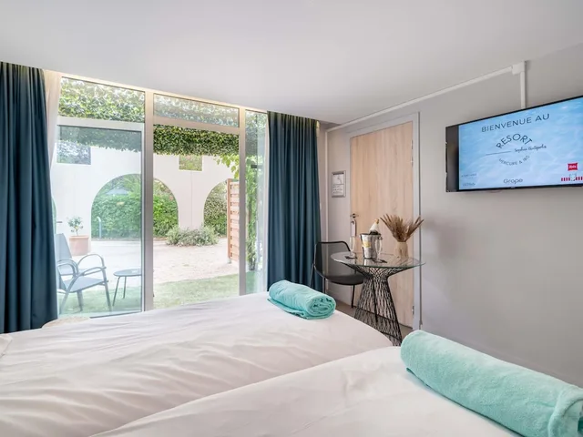 Standard, Twin Beds, Mercure Antibes Sophia Antipolis Hotel 7/10