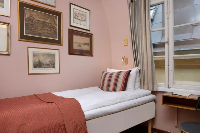 غرفة قياسية بسريرين منفصلين، Lord Nelson Hotel 3/4
