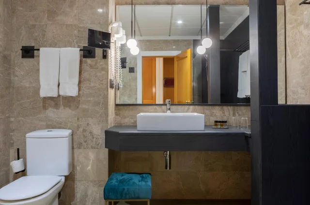 جناح جونيور بسرير فردي، Don Curro Hotel 6/10