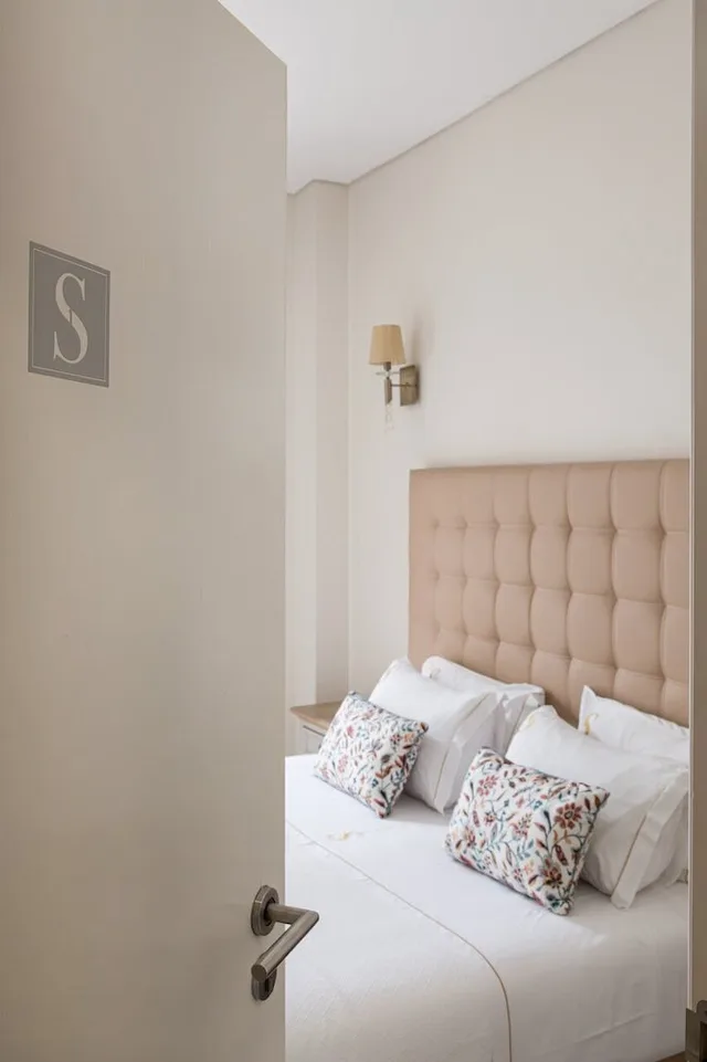 غرفة أساسية بسرير مزدوج أو سريرين منفصلين بغرفة نوم واحدة، Sui7es Guest House Cascais 1/10