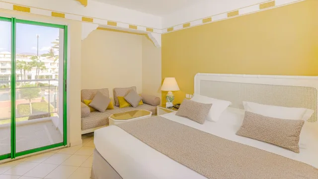 غرفة بسريرين منفصلين بإطلالة على المسبح، Agadir Beach Club 2/6