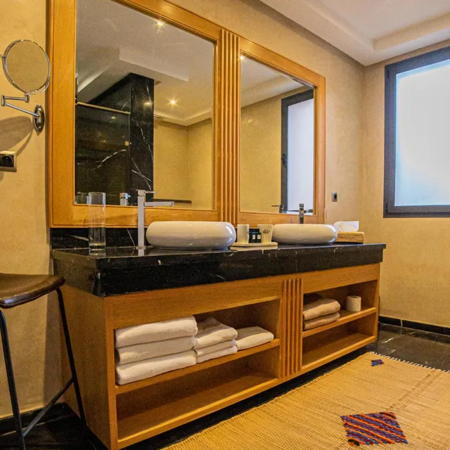 جناح سوبيريور، Sumahan Suites and Spa 4/4