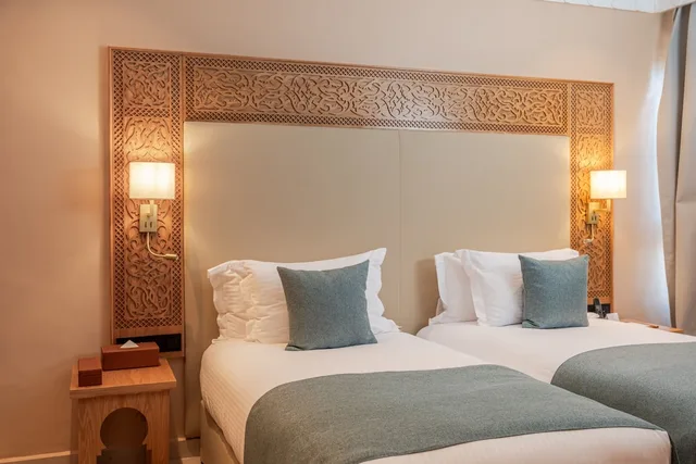 غرفة ديلوكس بسرير كينج بإطلالة على الحديقة، Kenzi Azghor Hotel 1/1