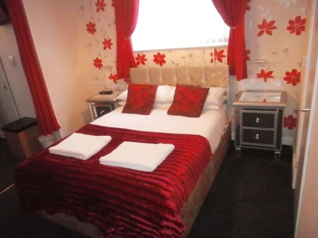 Family Suite, 8 People، The Withnell Hotel 2/7