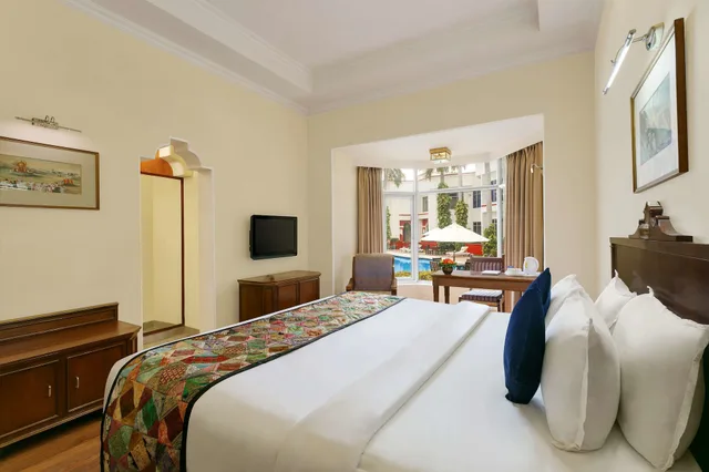 غرفة سوبيريور بسرير كينج، Ramada by Wyndham Khajuraho 3/5