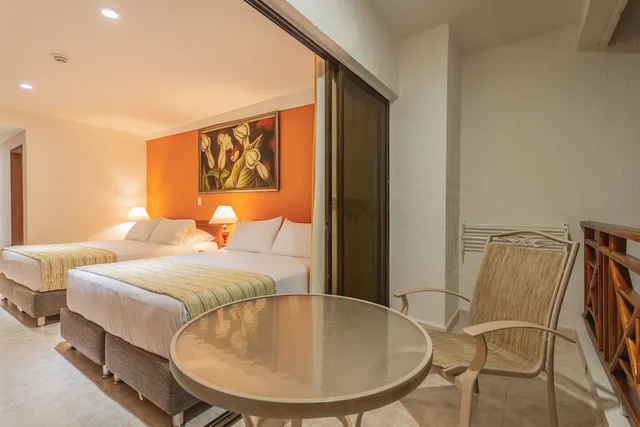 غرفة قياسية رباعية بسريرين مزدوجين، Hotel Arena Blanca By Dorado 10/10