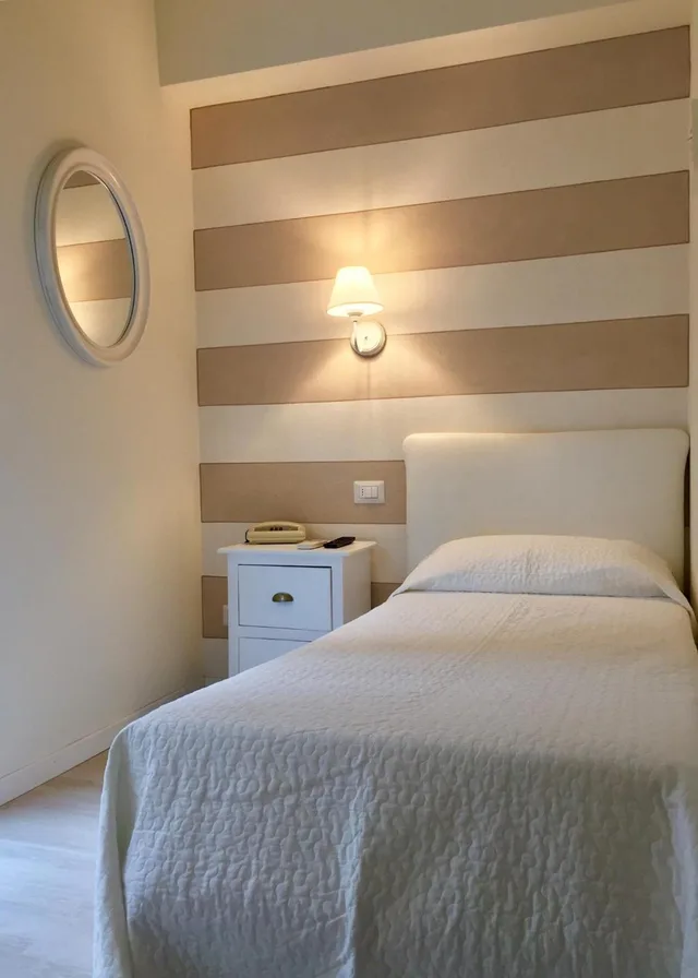 غرفة مفردة، Hotel Du Parc 1/7
