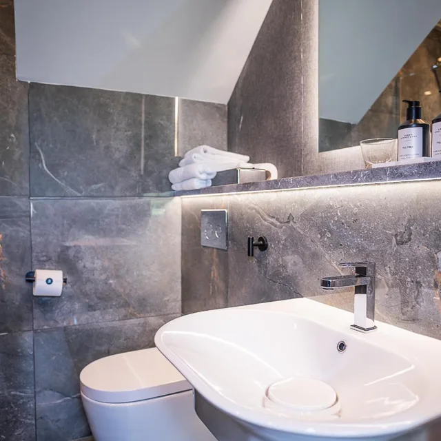 Petite, Double Bed، Randles Hotel Killarney 4/4