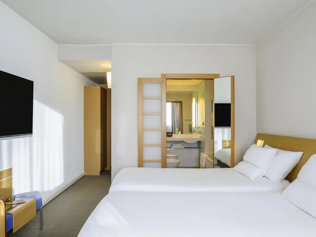 غرفة سوبيريور بسرير مزدوج أو سريرين منفصلين، Novotel Milano Malpensa Airport 1/7