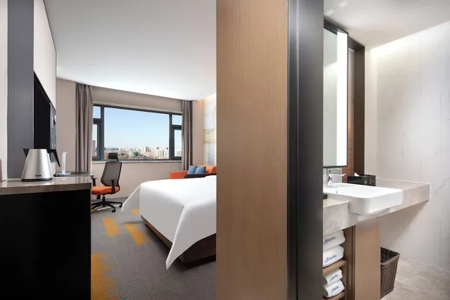 غرفة سوبيريور بسرير كوين، Hampton by Hilton Beijing Dahongmen 4/4