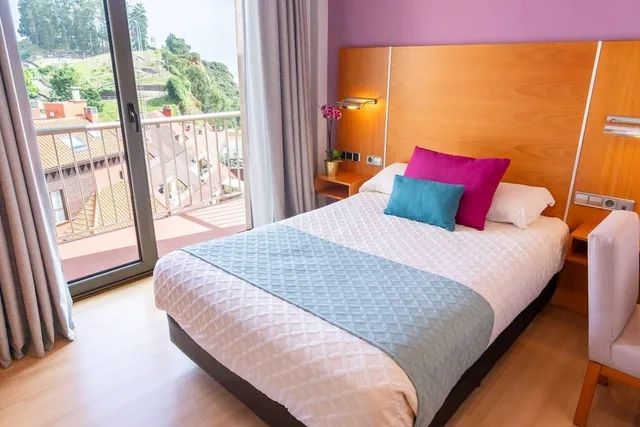 غرفة سوبيريور بسرير فردي بإطلالة على المدينة، Hotel Faranda Marsol Candas, Ascend Hotel Collection 1/7
