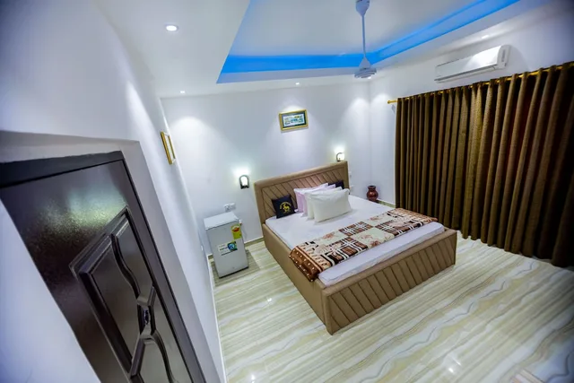 غرفة تنفيذية بسرير كوين، Nap Lodge 1/3