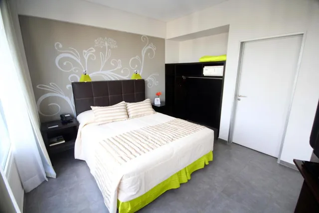 جناح تنفيذي، Hotel Neu 354 1/4