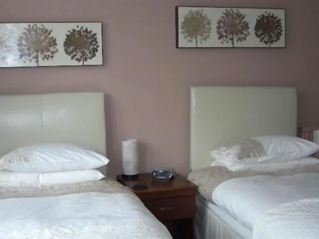 غرفة قياسية بسريرين منفصلين، Warwick Lodge Bed and Breakfast - Guest house 2/5