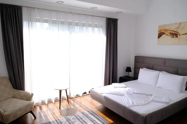 غرفة قياسية بسرير مزدوج، Side Mira Palace 3/10