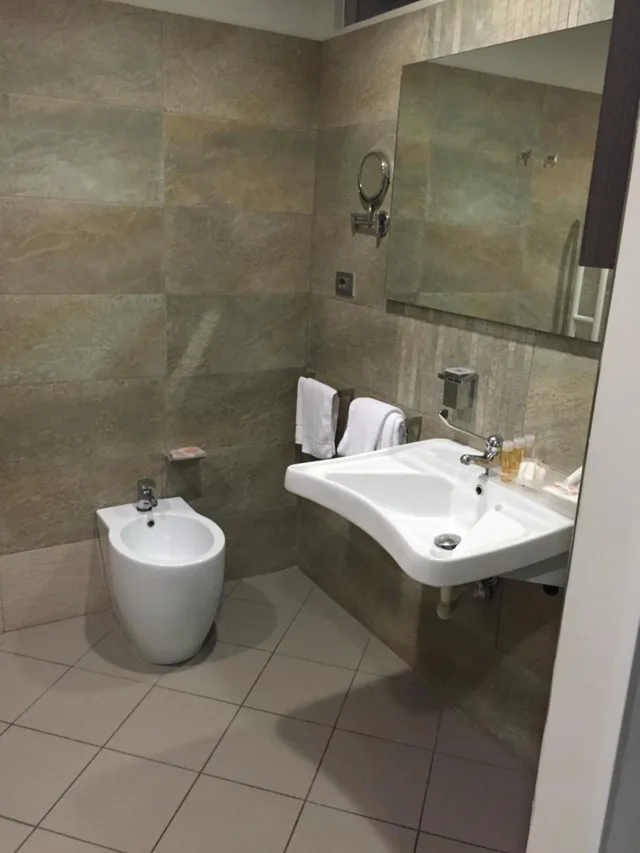 Superior, Double Bed, City Side, Balcony, Pool Access، Yes Hotel Touring & Spa 10/10