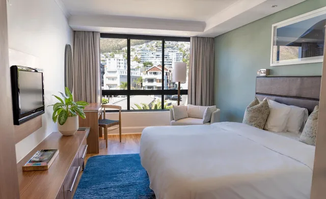 غرفة كلاسيكية بسرير فردي بإطلالة على الجبل، President Hotel Cape Town 3/5