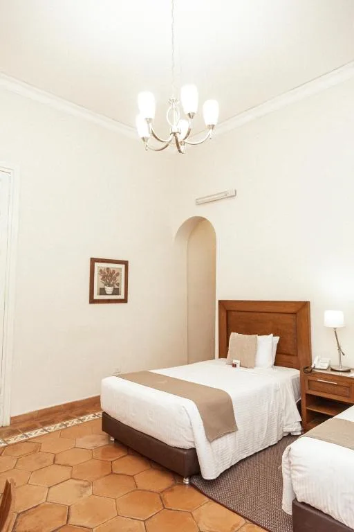 غرفة كلاسيكية بسريرين منفصلين، Gran Hotel del Paraguay 1/3