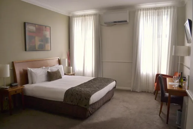 Heritage Standard، Distinction Palmerston North Hotel Conference Centre 1/2