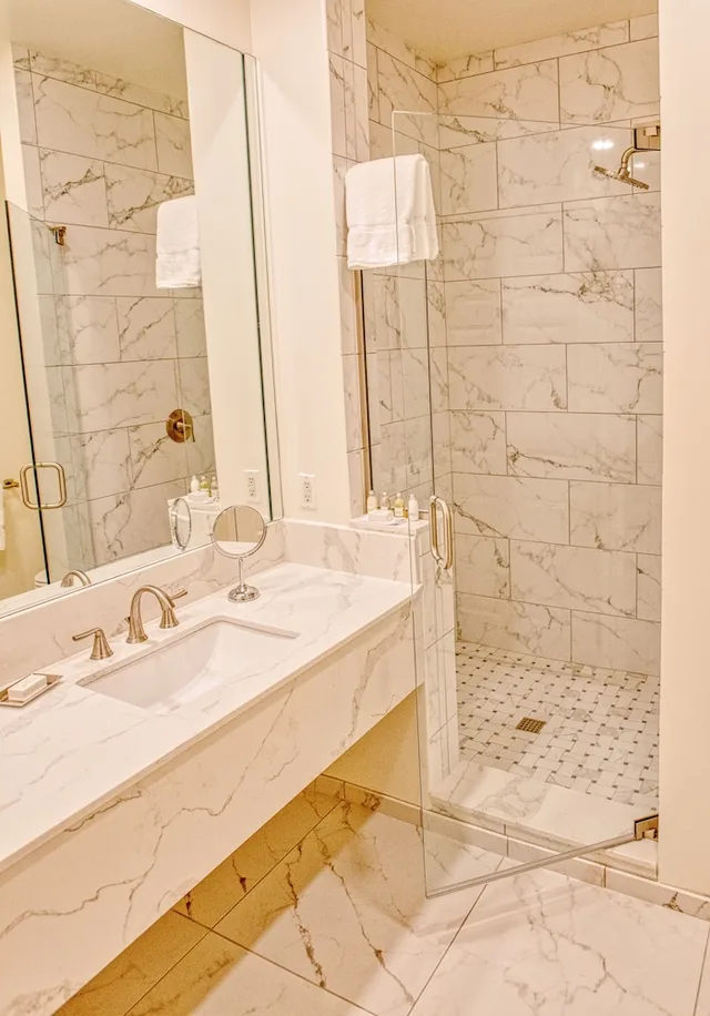غرفة قياسية بسريرين مزدوجين، Trianon Bonita Bay Hotel 2/3