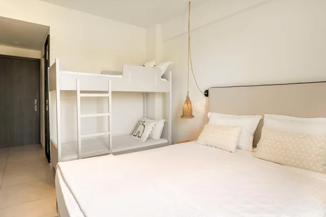 Family Room Comfort Sea View Bunkbeds، Amaronda Resort Spa 1/5