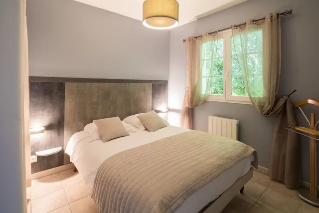 House, 2 Double and Twin Beds, Sofa، Les Collines Iduki 3/8