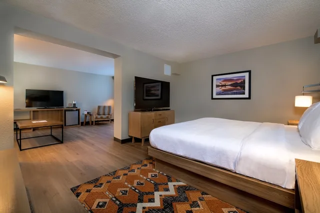 جناح بسرير كينج بغرفة نوم واحدة لذوي الإعاقة، Holiday Inn Estes Park 1/4