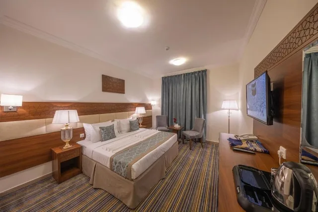 غرفة بسريرين منفصلين، فندق سنود الريان للخدمات الفندقية(Snood Al Rayyan Hotel) 6/7