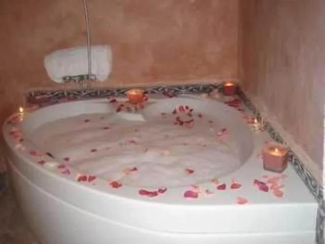 جناح، Riad Marlinea 4/4