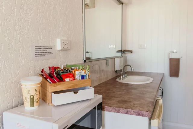 غرفة بسريرين كوين يُسمح فيها بالحيوانات الأليفة، Outback Motel Mt Isa 9/9