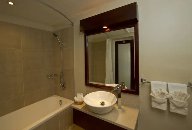 جناح جونيور بسريرين منفصلين، Island Inn Hotel Barbados 3/4