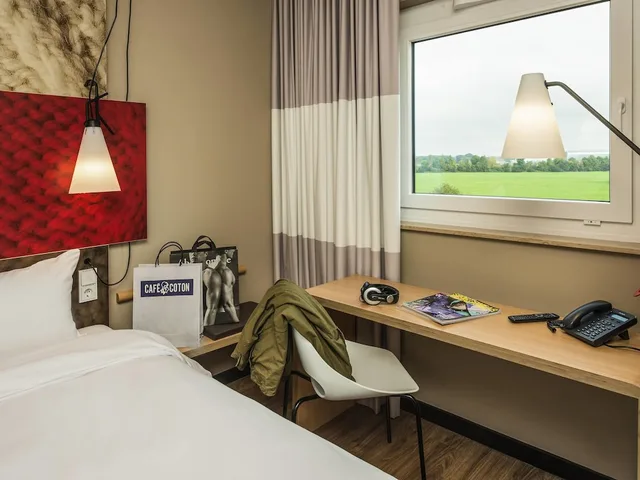 غرفة بسريرين منفصلين، Ibis Muenchen Airport Sued 6/6