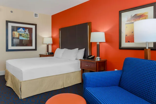 غرفة ديلوكس بسرير مزدوج، Hilton Branson Convention Center 1/5
