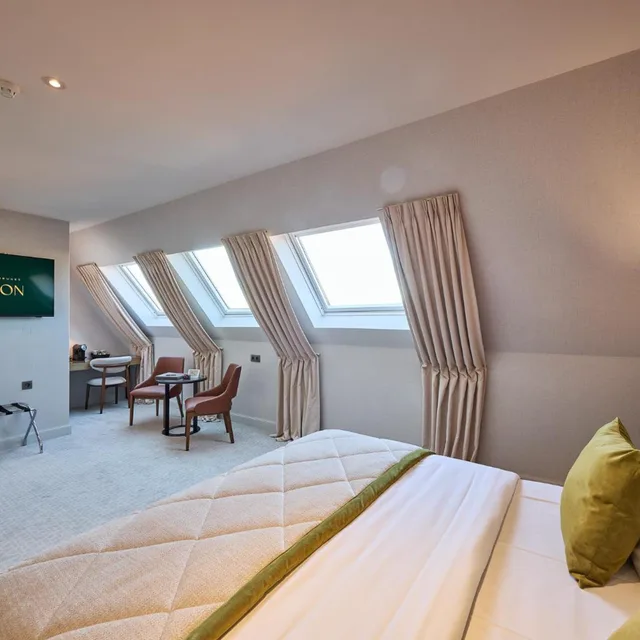 بنتهاوس سوبيريور بسرير كينج، Hotel Aragon 5/10
