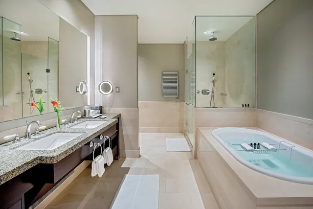 Penthouse, Suite, King Bed, South Wing، INTERCONTINENTAL BOSTON 5/7